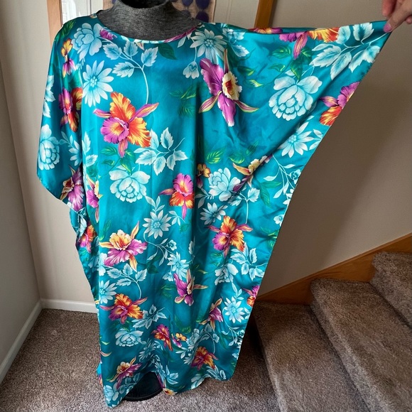 California Dynasty Dresses & Skirts - California Dynasty Kaftan Blue Floral